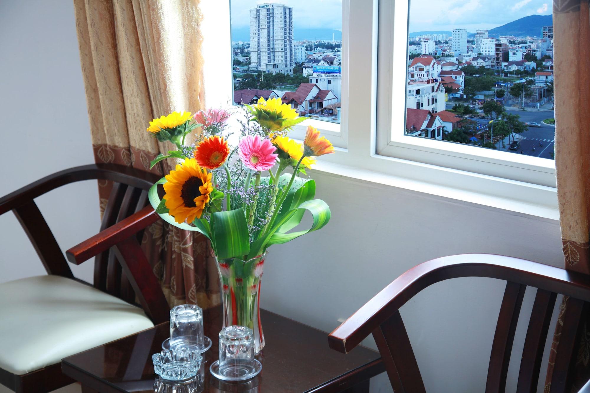 House Land Hotel 2 Da Nang Bagian luar foto