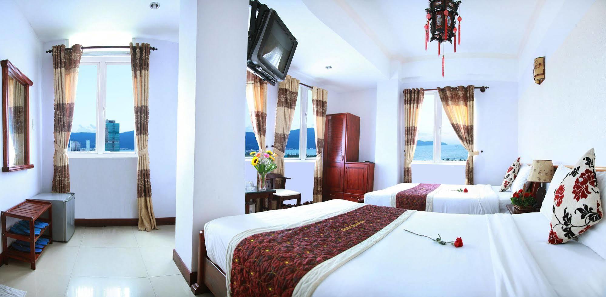 House Land Hotel 2 Da Nang Bagian luar foto